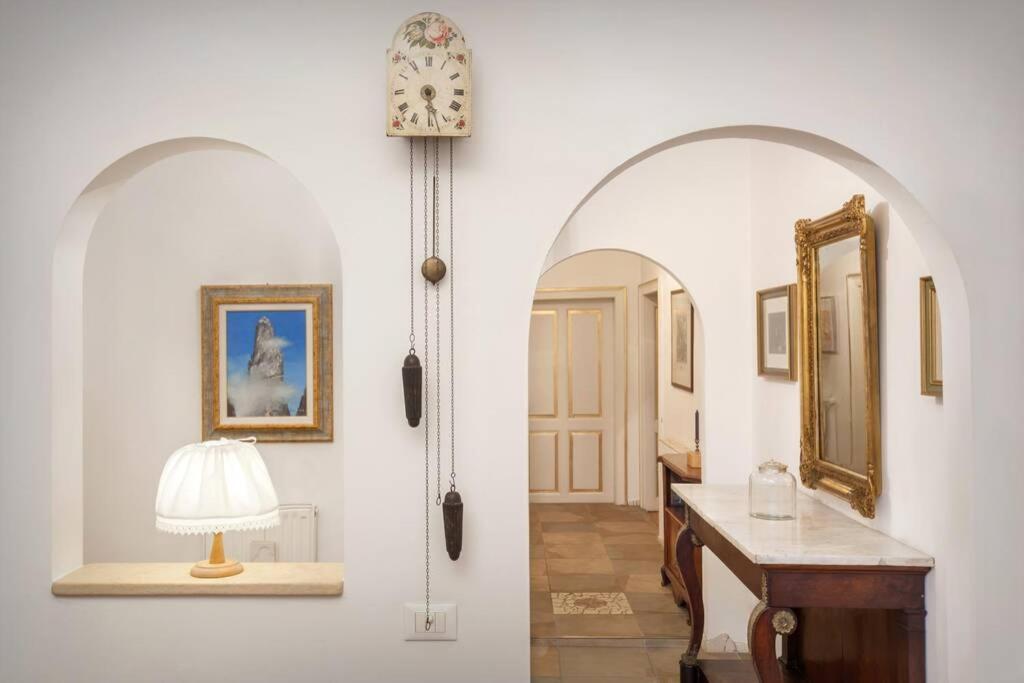 Casa Al Duomo-Nel Cuore Storico Di Μεράνο Εξωτερικό φωτογραφία